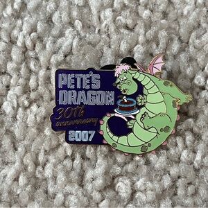 RARE Pete’s Dragon 30th Anniversary 2007 pin